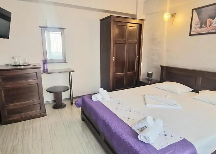 Naparis Boutique Πανσιόν Eforie Sud (Constanta)