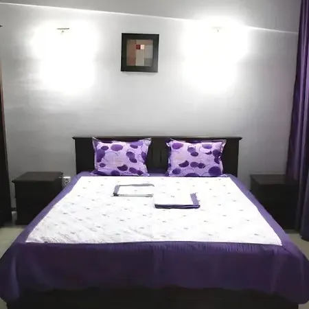 Naparis Boutique Guest house *