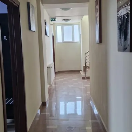 Konukevi Naparis Boutique *