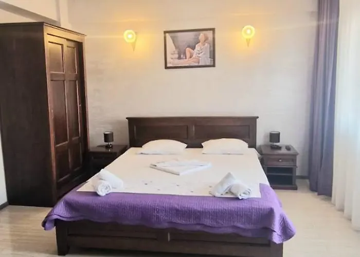 Naparis Boutique Konukevi *